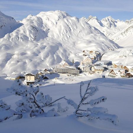 Hospiz Alm Residenzen Hotell St. Christoph am Arlberg Eksteriør bilde